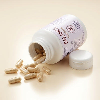 BALANCE capsulas derramandose